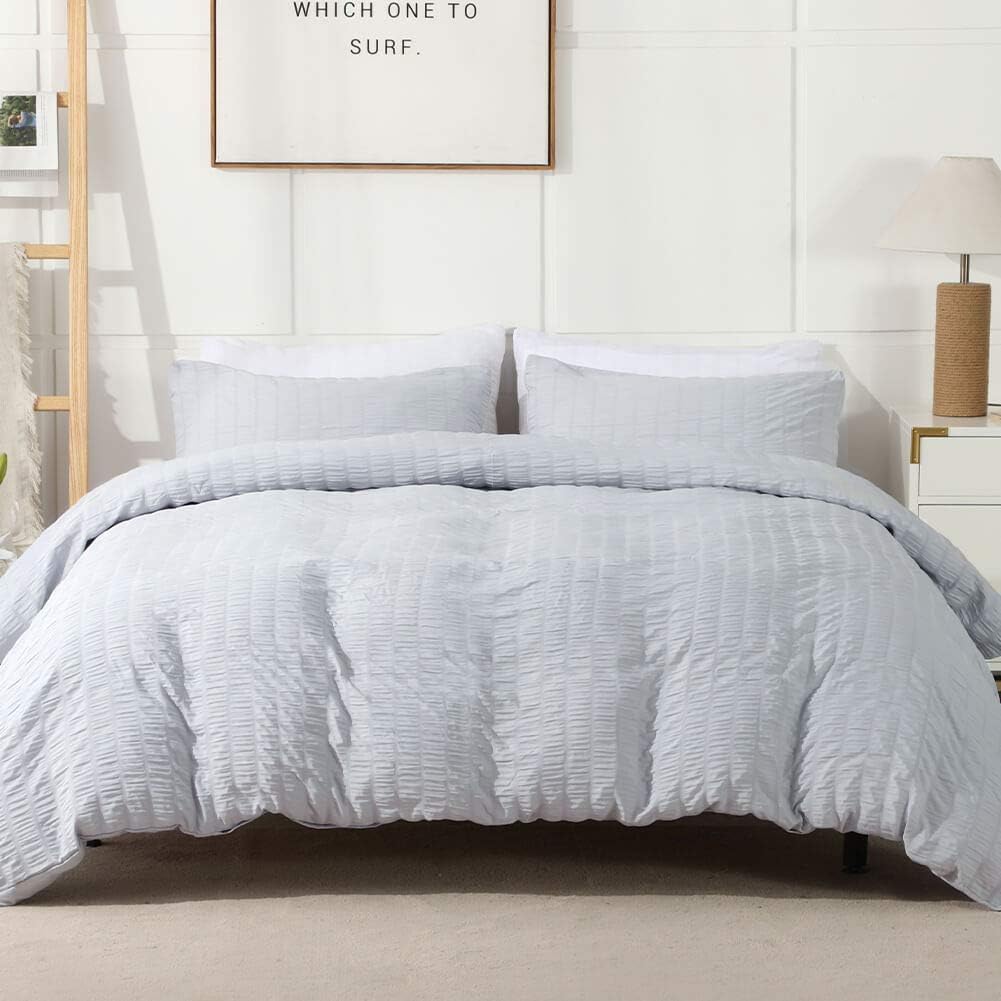 AveLom White Duvet Cover King (104 x 90 inches), 3 Pieces (1 Duvet Cover + 2 Pillow Cases), Seersucker Textured Ultra Soft Washed Microfiber, Textured Duvet Cover with Zipper Closure, Corner Ties