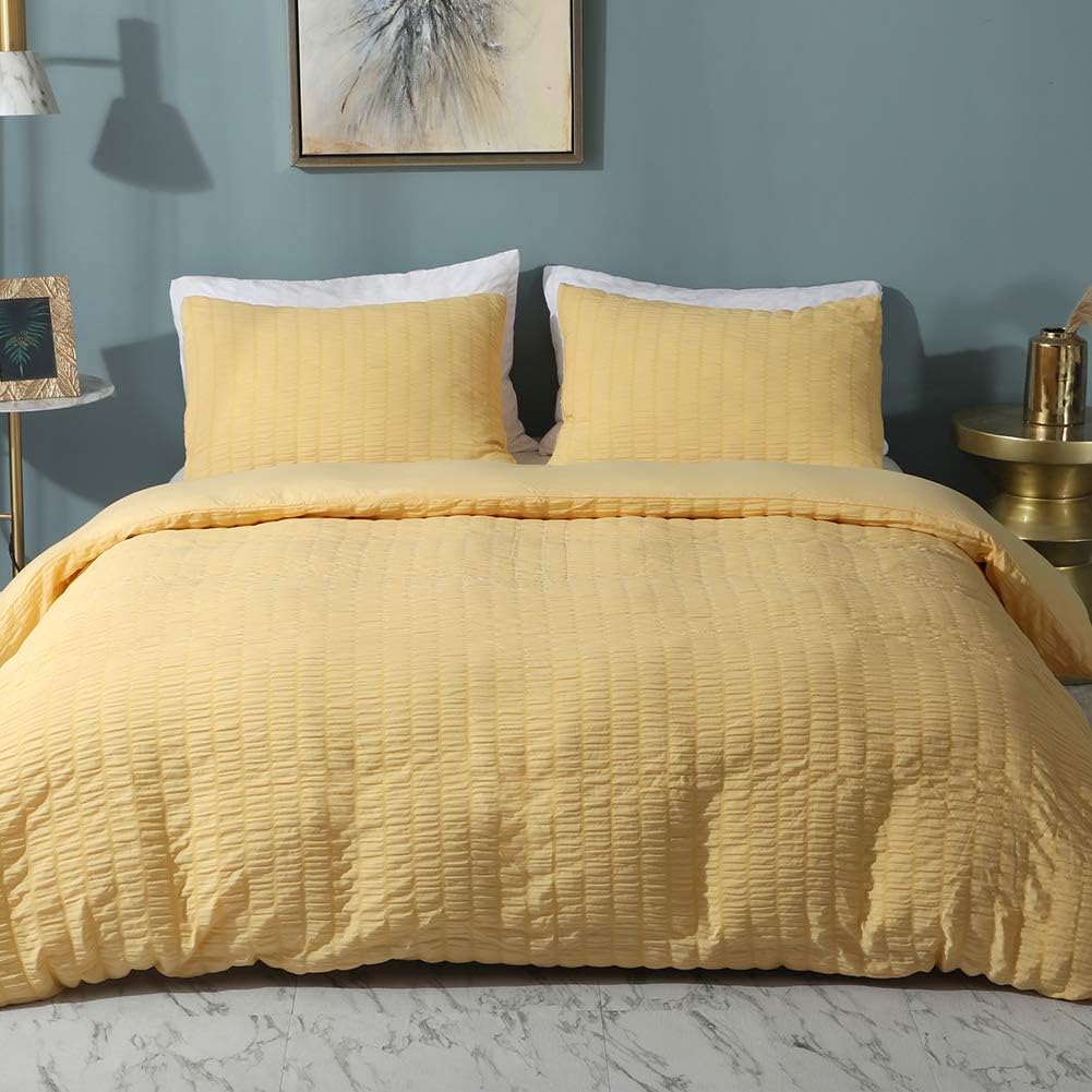 AveLom White Duvet Cover King (104 x 90 inches), 3 Pieces (1 Duvet Cover + 2 Pillow Cases), Seersucker Textured Ultra Soft Washed Microfiber, Textured Duvet Cover with Zipper Closure, Corner Ties