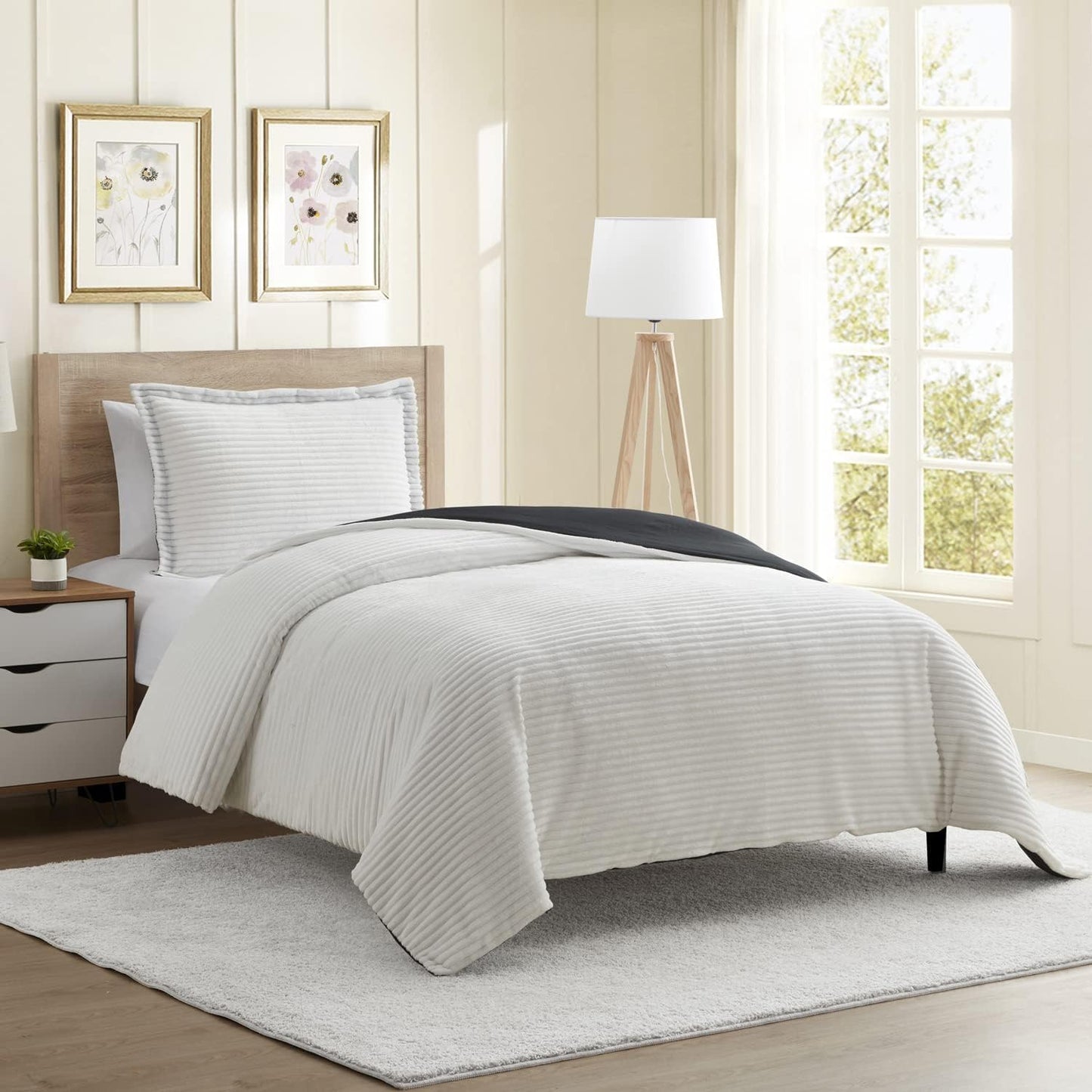 Hearth & Harbor Premium Flannel Duvet Cover Set - 3 PC Reversible Full Comforter Cover Set with Microfiber Back - 1 Velvet Duvet Cover Full & 2 Pillow Shams 80 x 90 inches - Charcoal Gray