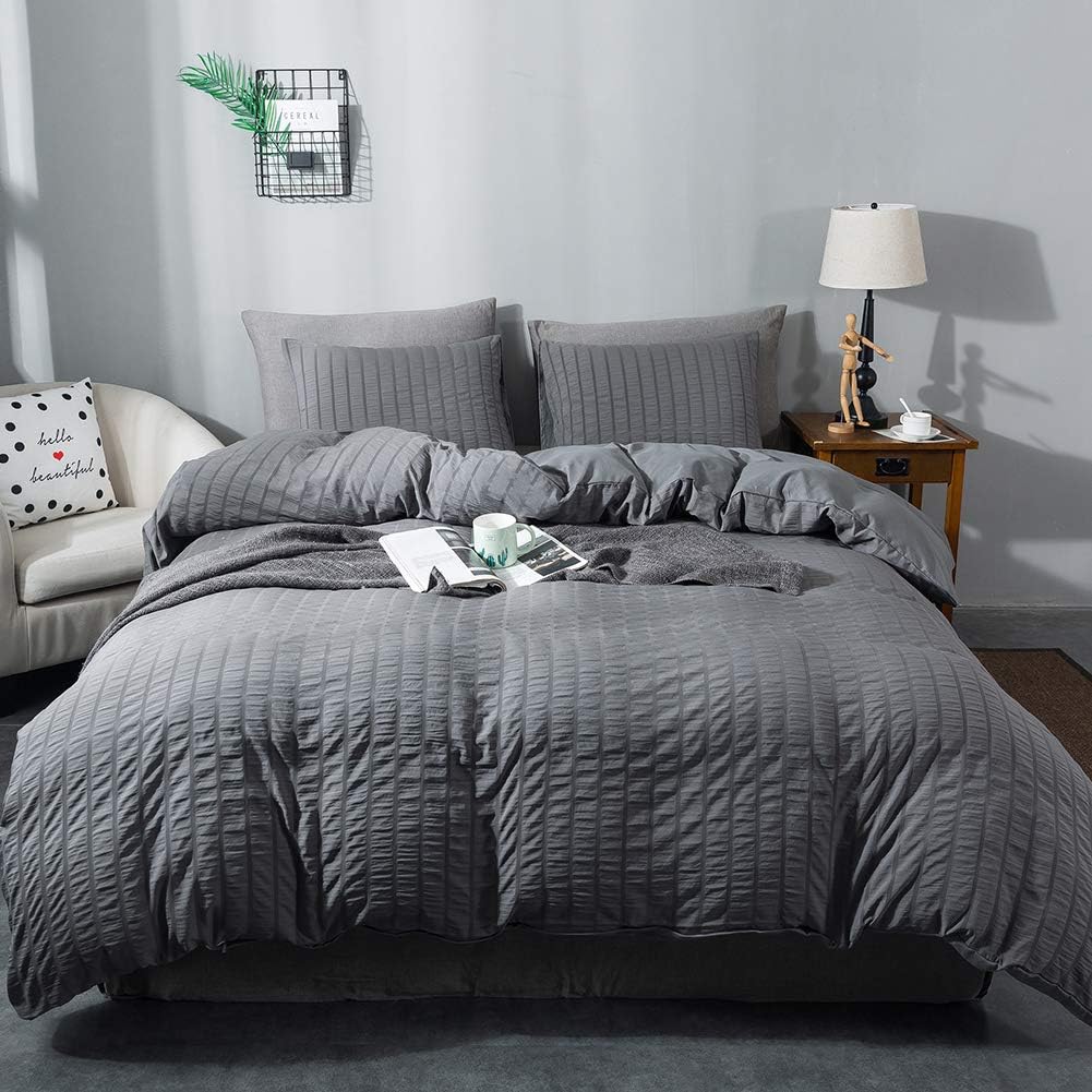AveLom White Duvet Cover King (104 x 90 inches), 3 Pieces (1 Duvet Cover + 2 Pillow Cases), Seersucker Textured Ultra Soft Washed Microfiber, Textured Duvet Cover with Zipper Closure, Corner Ties