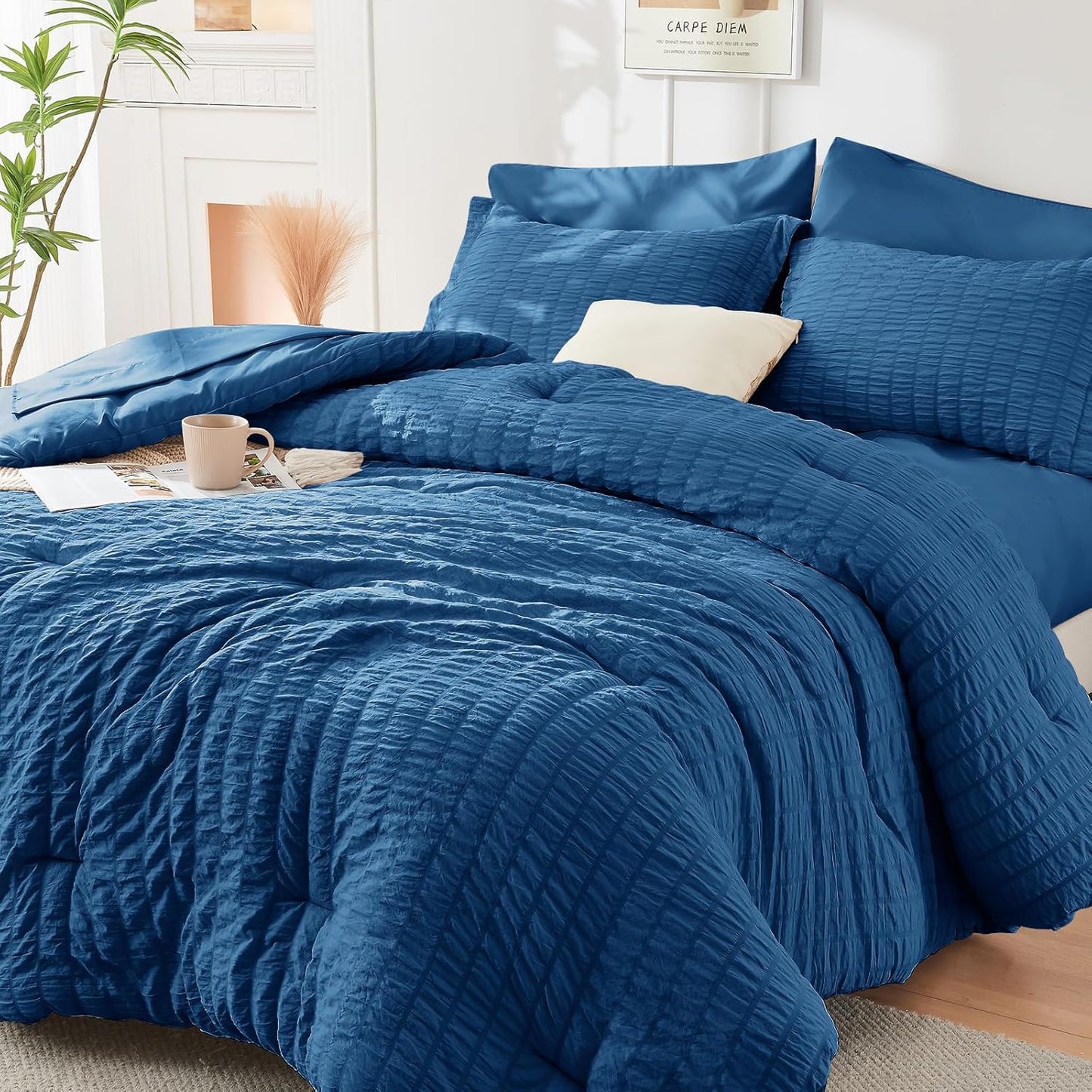 HYMOKEGE Beige Duvet Cover Queen Size, Ultra Soft 3-Piece Seersucker Duvet Cover Set with Zipper Closure, Soft Brushed Microfiber Bedding Set with 8 Corner Ties (90"x90", 2 Pillowshams)