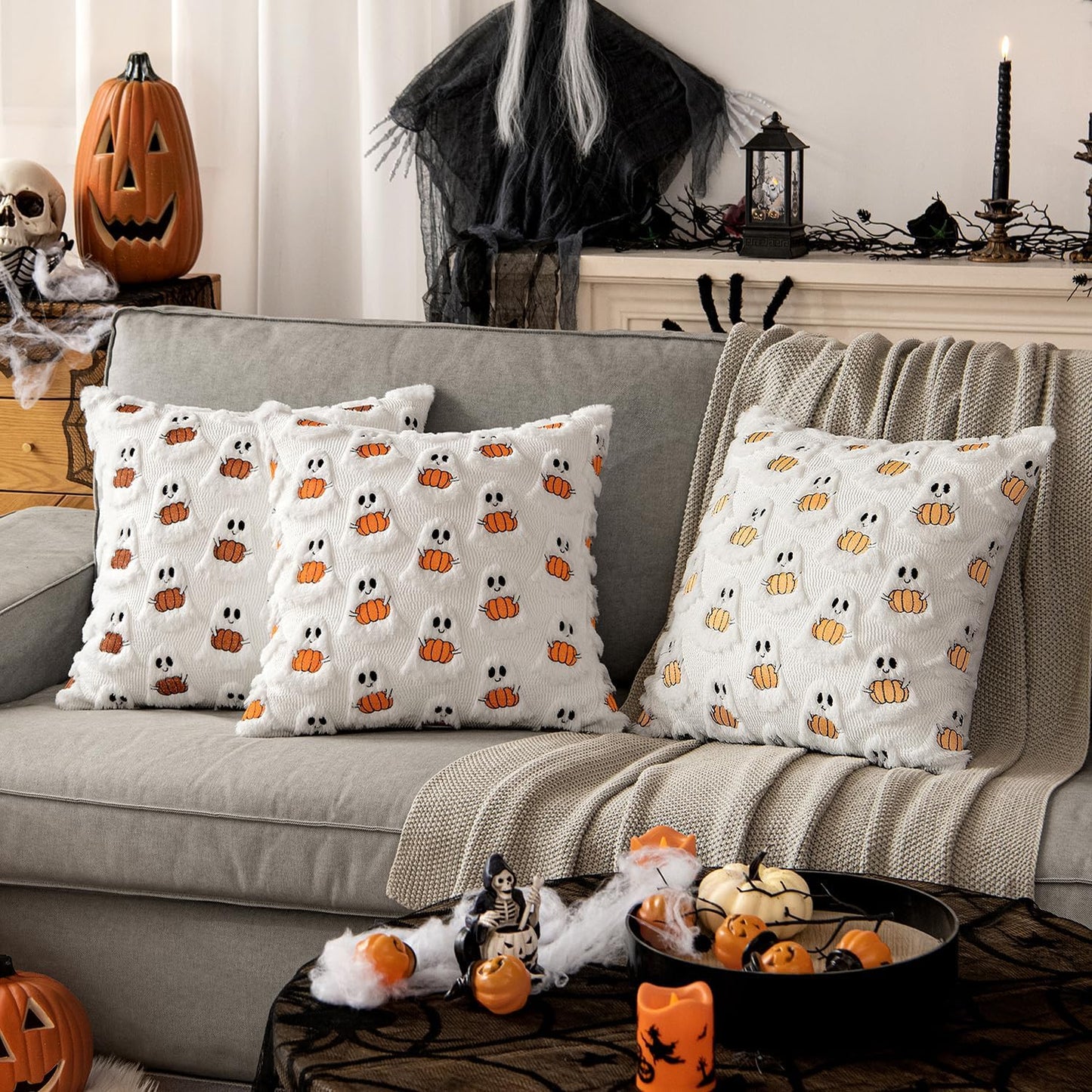 MIULEE Halloween Pillow Covers Decorative Fall Cute Ghost Plush Faux Fur Pillows 20x20 Inch Set of 2 Soft Pumpkin Accents for Sofa Couch Bed Living Room Festive Home Decor, White Rust